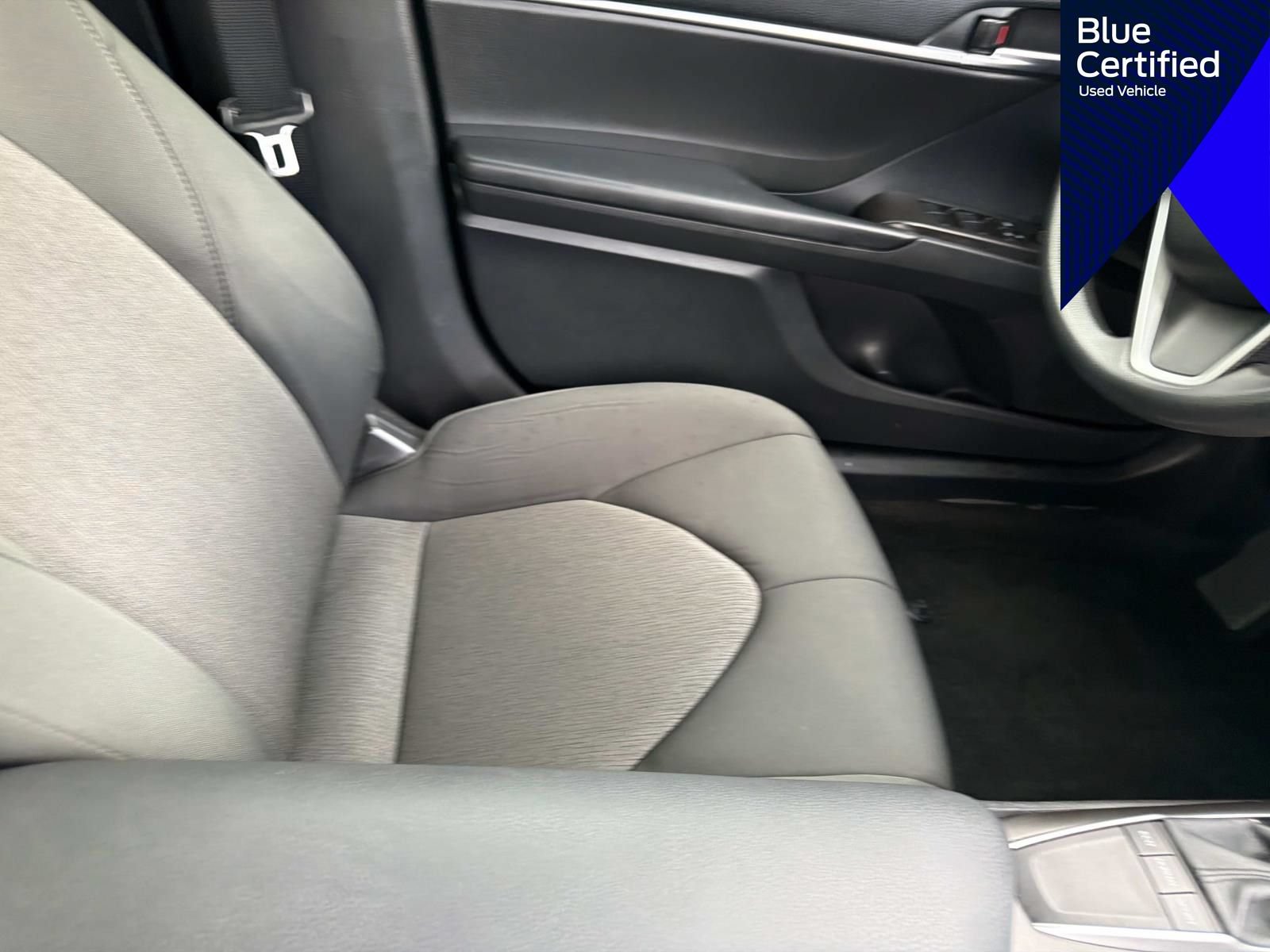 Used 2022 Toyota Camry LE FWD image 15