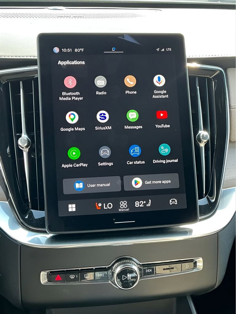 Used 2025 Volvo XC90 B6 Plus image 39