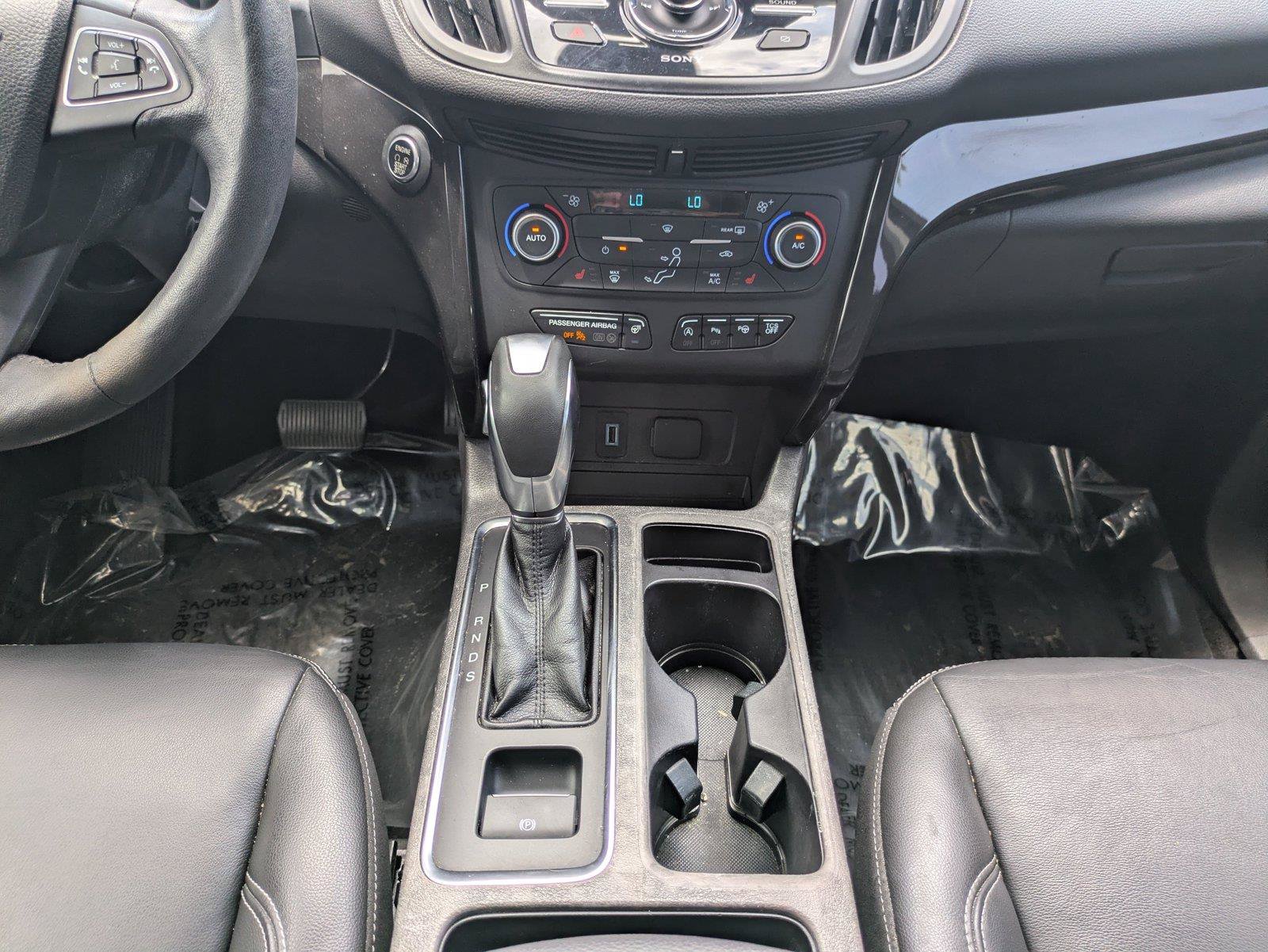 Certified 2019 Ford Escape Titanium AWD/4WD image 21