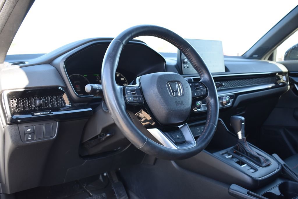 Used 2024 Honda CR-V Sport Touring image 11