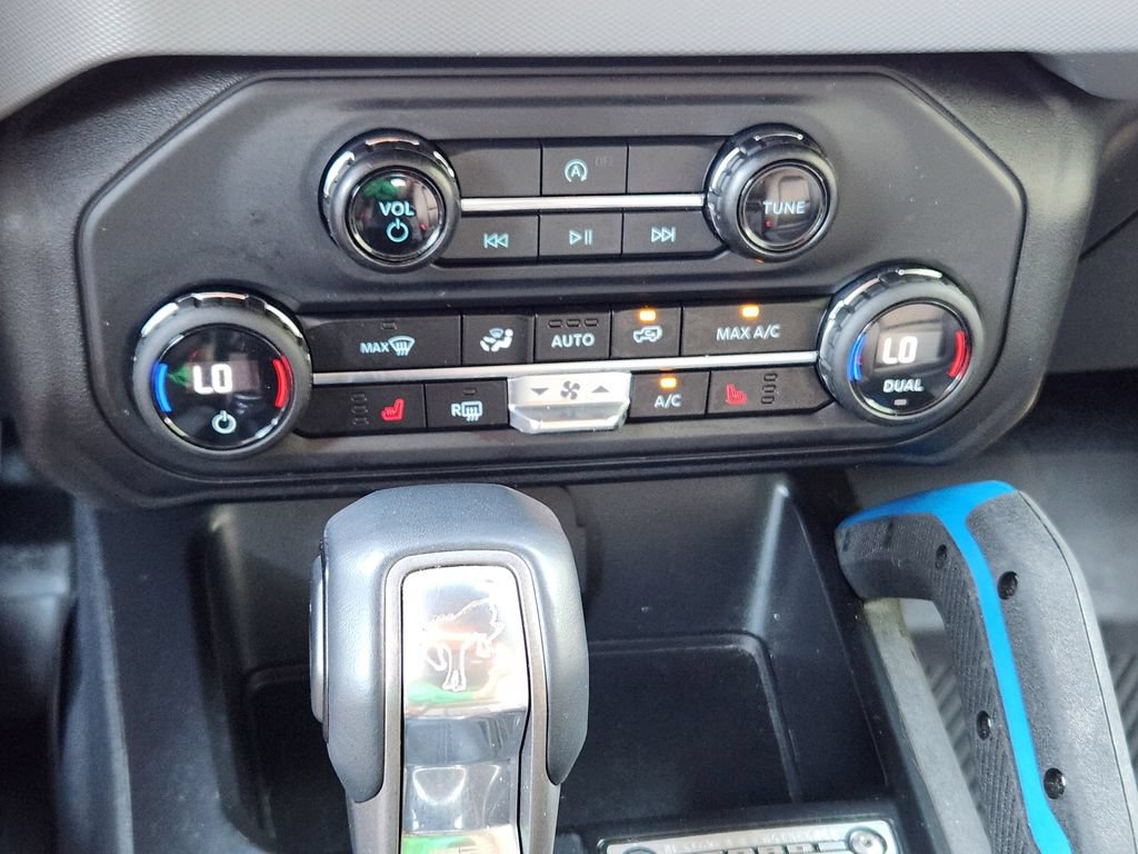 Certified 2024 Ford Bronco Black Diamond AWD/4WD image 30