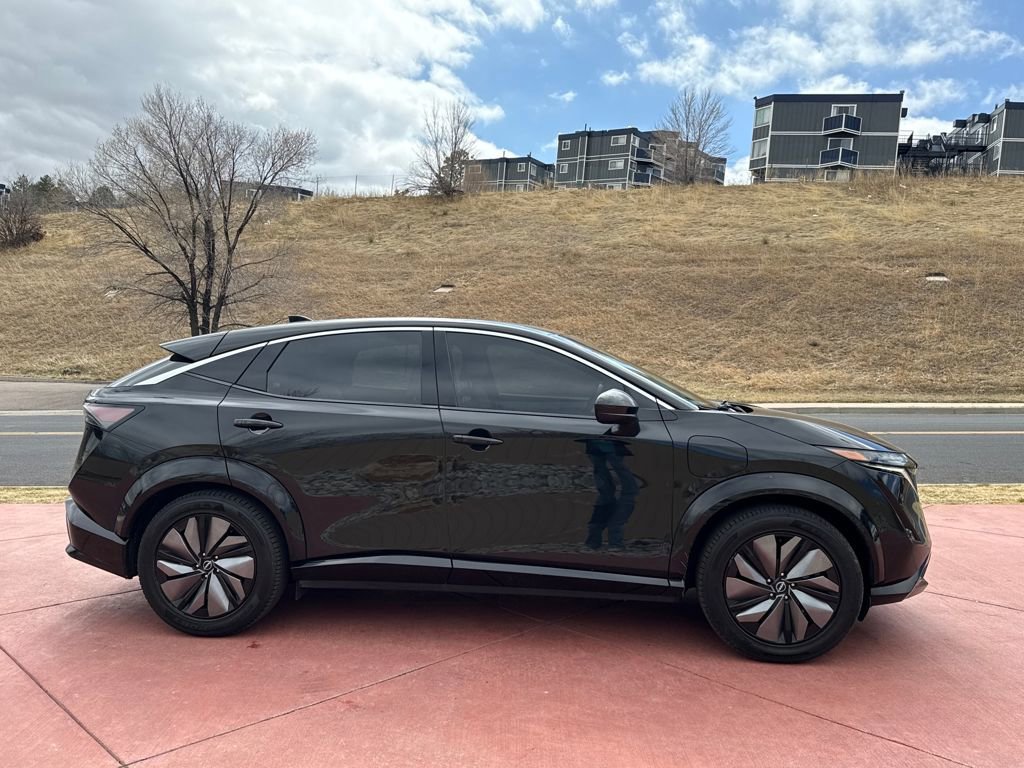 Used 2023 Nissan Ariya FWD image 6