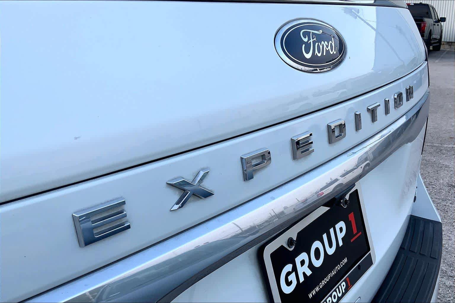 Certified 2023 Ford Expedition Max Platinum RWD image 62