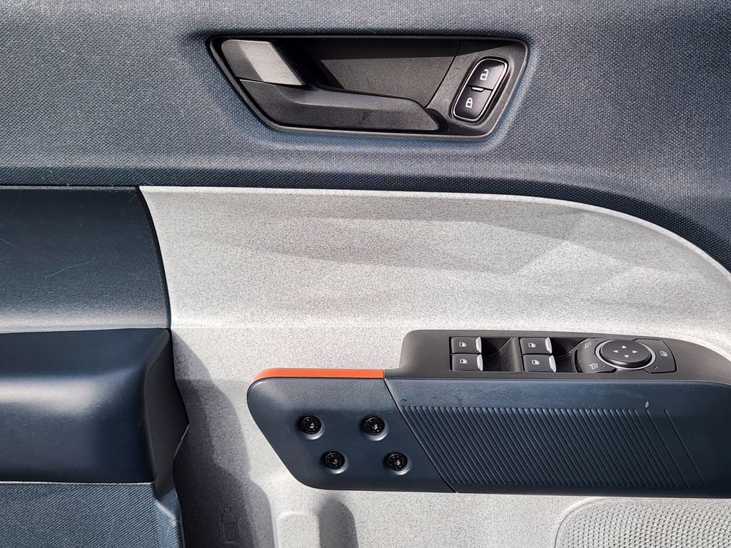 Certified 2022 Ford Maverick XLT FWD image 13