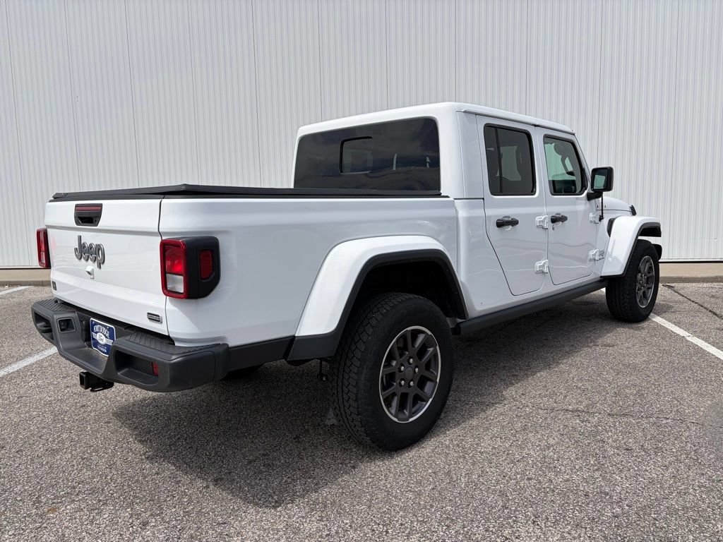 Used 2022 Jeep Gladiator Overland w/ Cold Weather Group AWD/4WD image 6