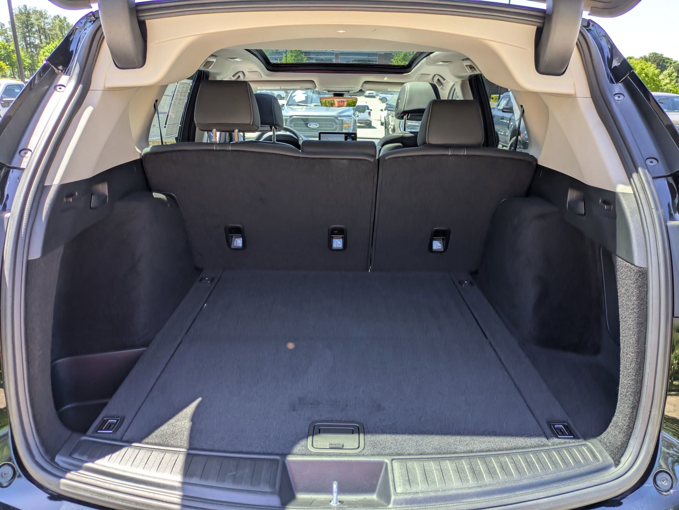 Used 2023 Acura RDX FWD w/ Technology Package image 37