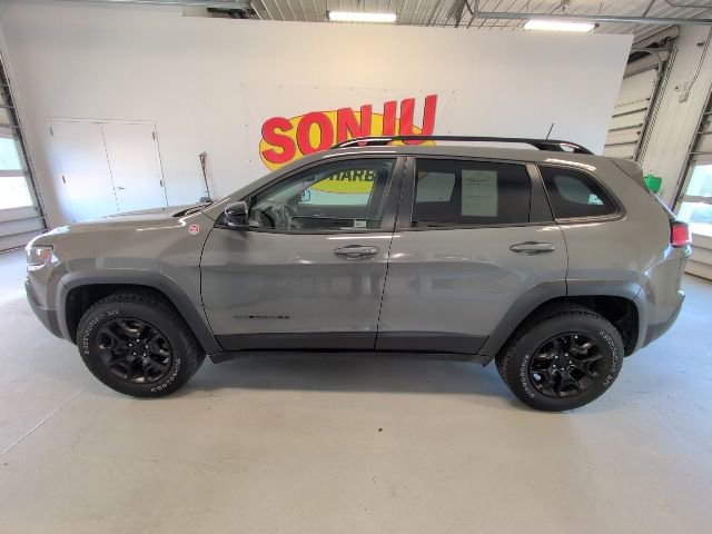 Used 2022 Jeep Cherokee Trailhawk w/ Trailhawk Elite Value Package AWD/4WD image 2