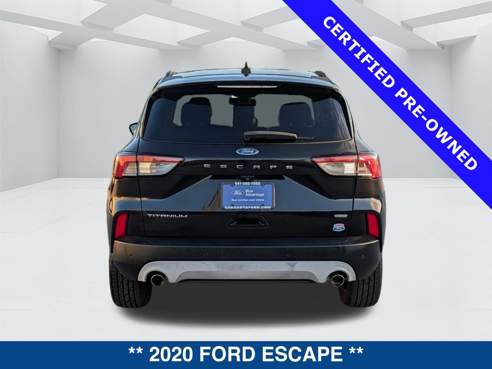 Certified 2020 Ford Escape Titanium image 3