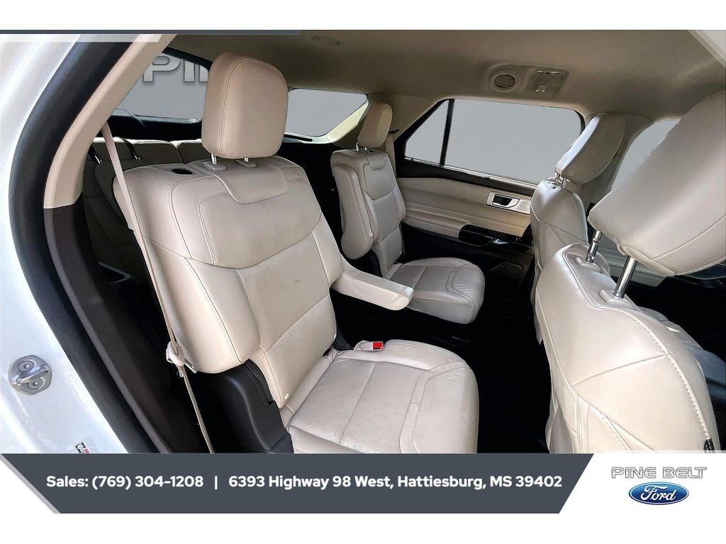 Certified 2022 Ford Explorer Platinum w/ Equipment Group 601A AWD/4WD image 20