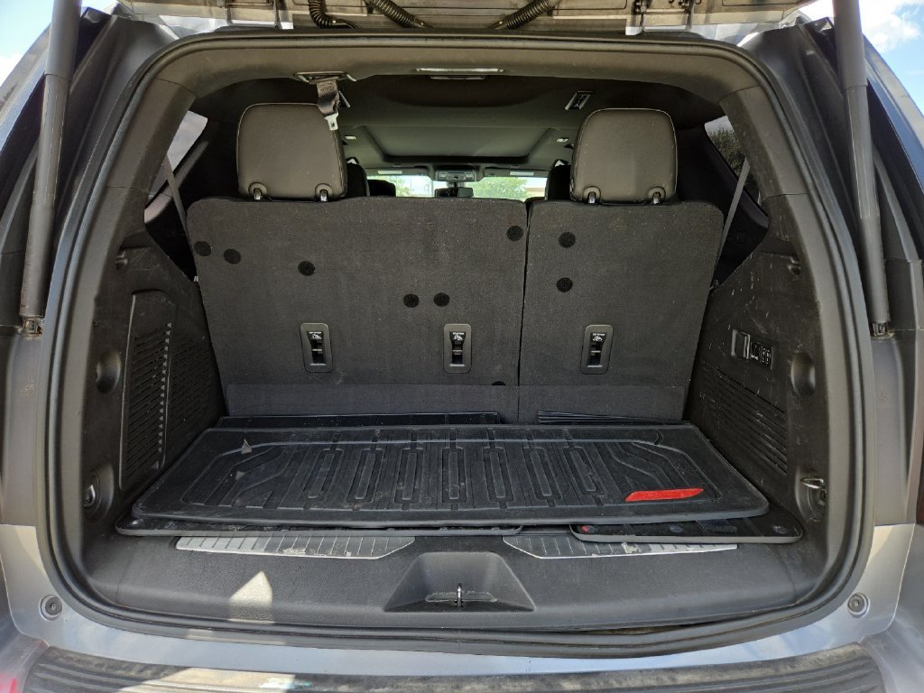 Used 2021 GMC Yukon AT4 w/ AT4 Premium Package AWD/4WD image 17