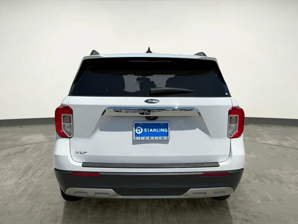 Certified 2023 Ford Explorer XLT w/ Equipment Group 202A RWD image 6