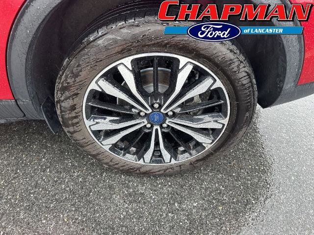 Certified 2022 Ford Escape SEL w/ SEL Stealth AWD Package image 3