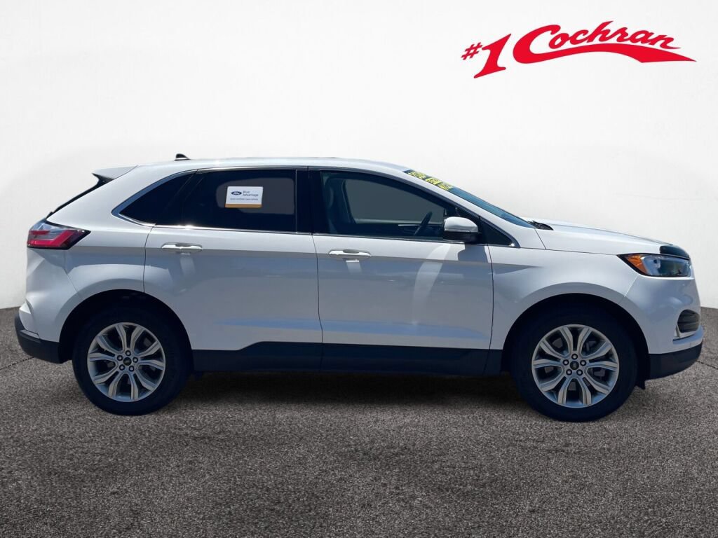 Certified 2024 Ford Edge Titanium AWD/4WD image 29