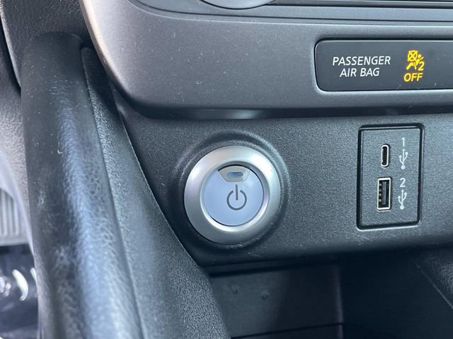 Used 2023 Nissan Leaf S image 17