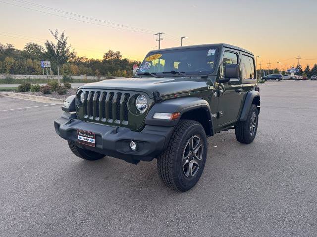 Used 2021 Jeep Wrangler Sport AWD/4WD image 2
