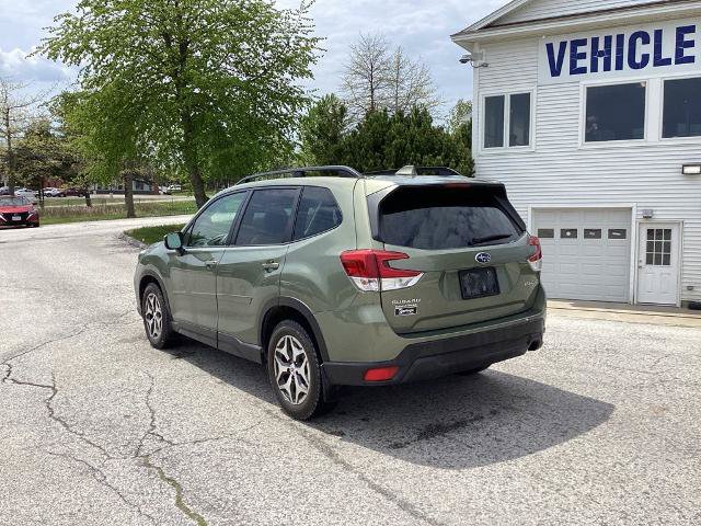 Used 2021 Subaru Forester Premium AWD/4WD image 4
