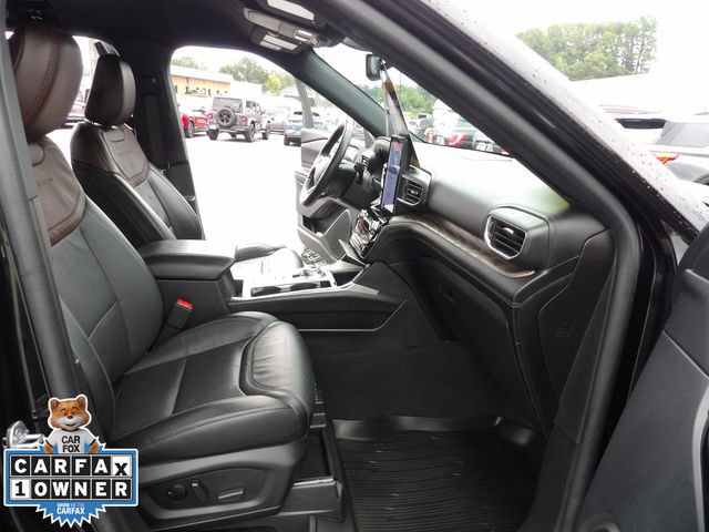 Certified 2023 Ford Explorer Platinum w/ Technology Package RWD image 34