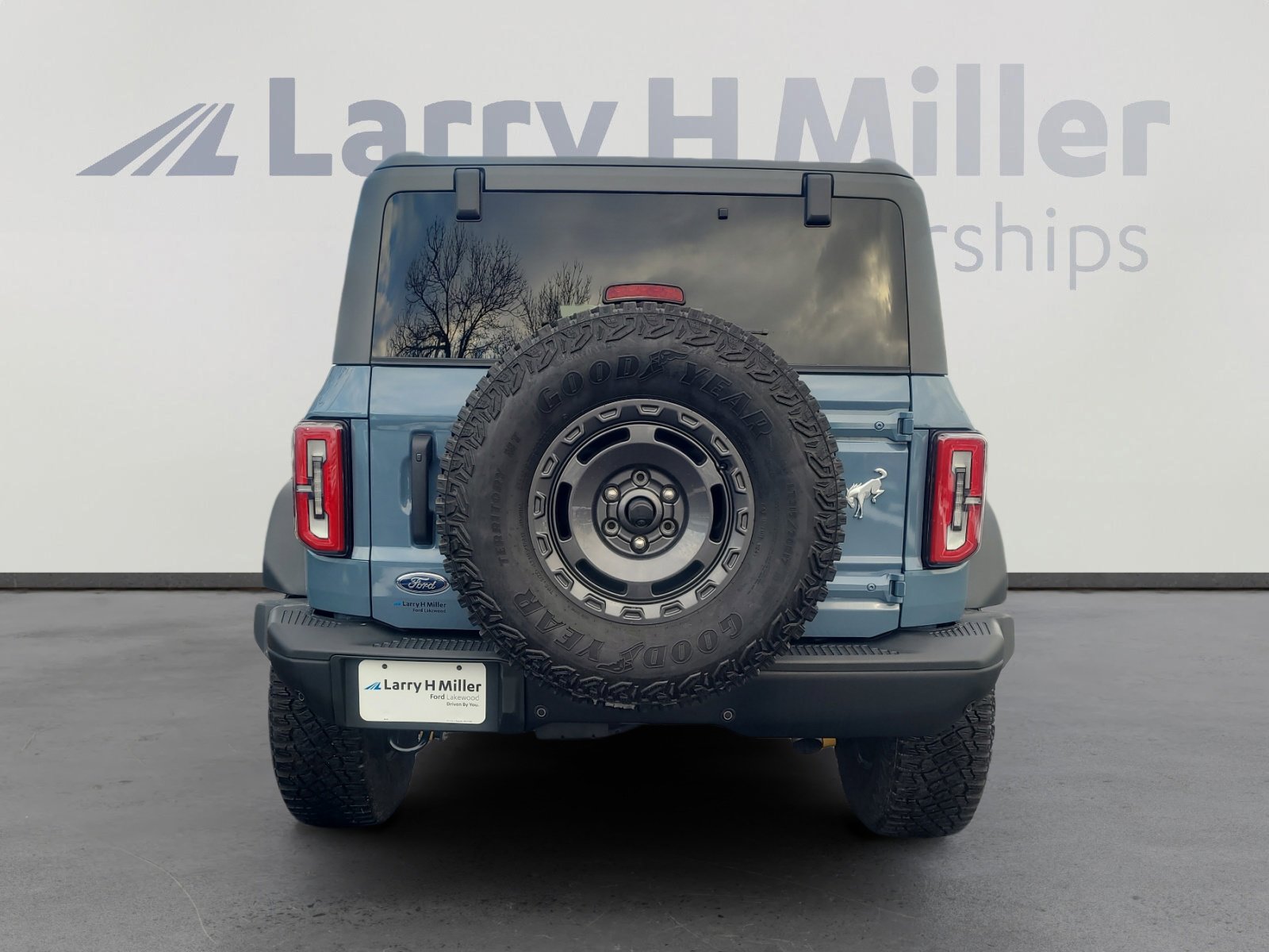 Certified 2024 Ford Bronco Everglades image 4