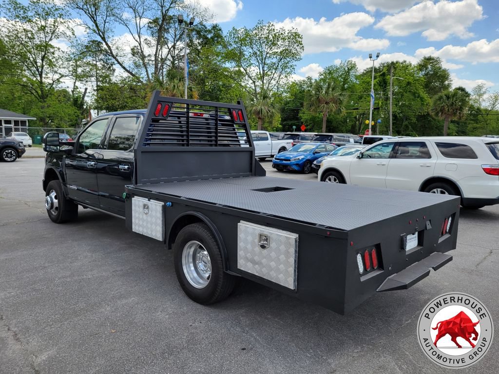Certified 2022 Ford F350 Platinum AWD/4WD image 4