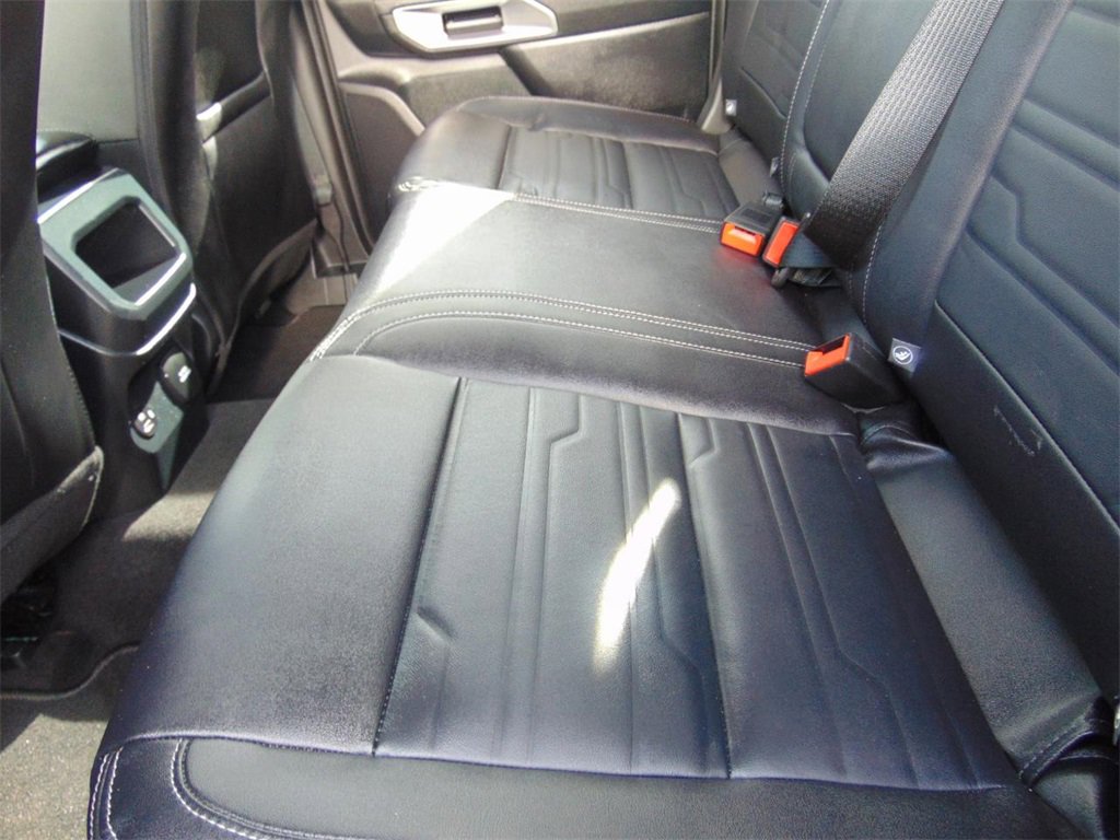 Certified 2024 Ford Ranger Lariat w/ Trailer Tow Package image 10