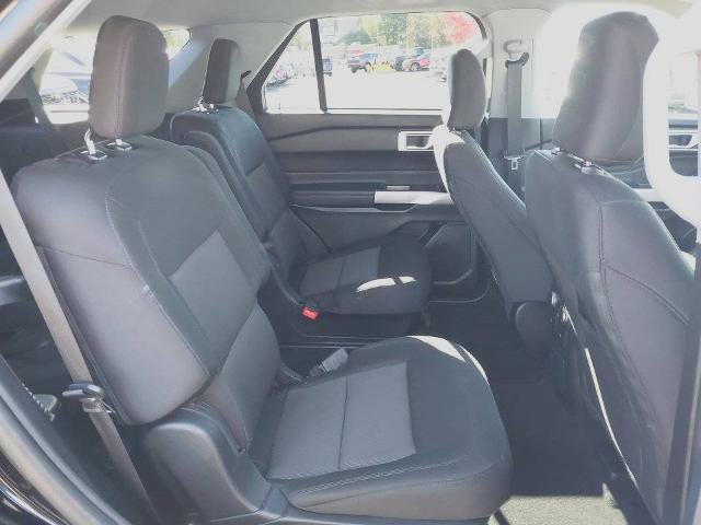 Certified 2023 Ford Explorer XLT RWD image 24