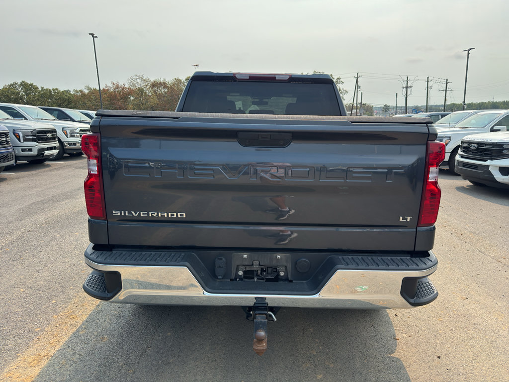Used 2022 Chevrolet Silverado 1500 LT AWD/4WD image 6