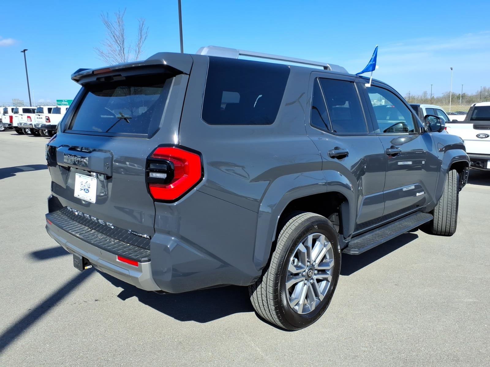 Used 2025 Toyota 4Runner Limited image 5