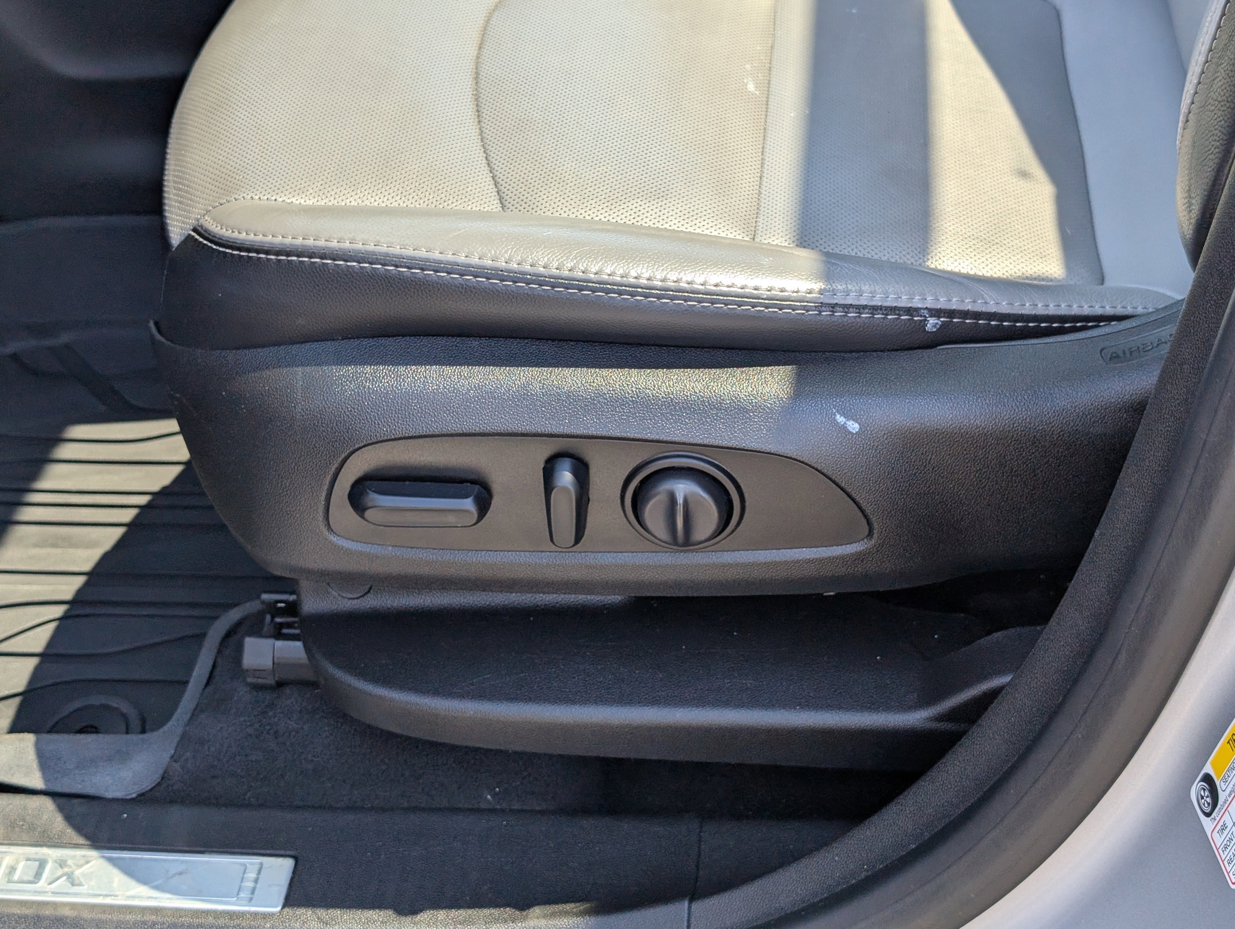 Used 2019 Chevrolet Equinox Premier AWD/4WD image 21