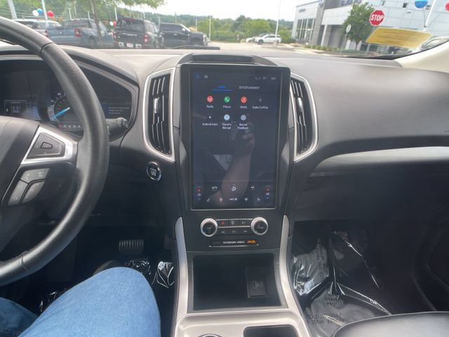 Certified 2024 Ford Edge SEL AWD/4WD image 23