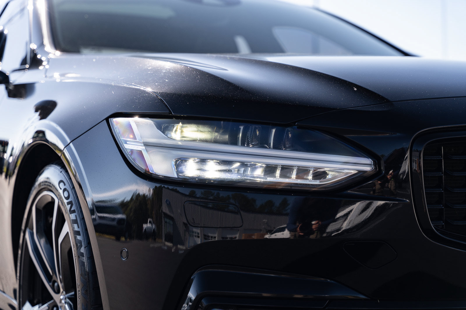 Used 2021 Volvo S90 T6 R-Design w/ Advanced Package AWD/4WD image 12