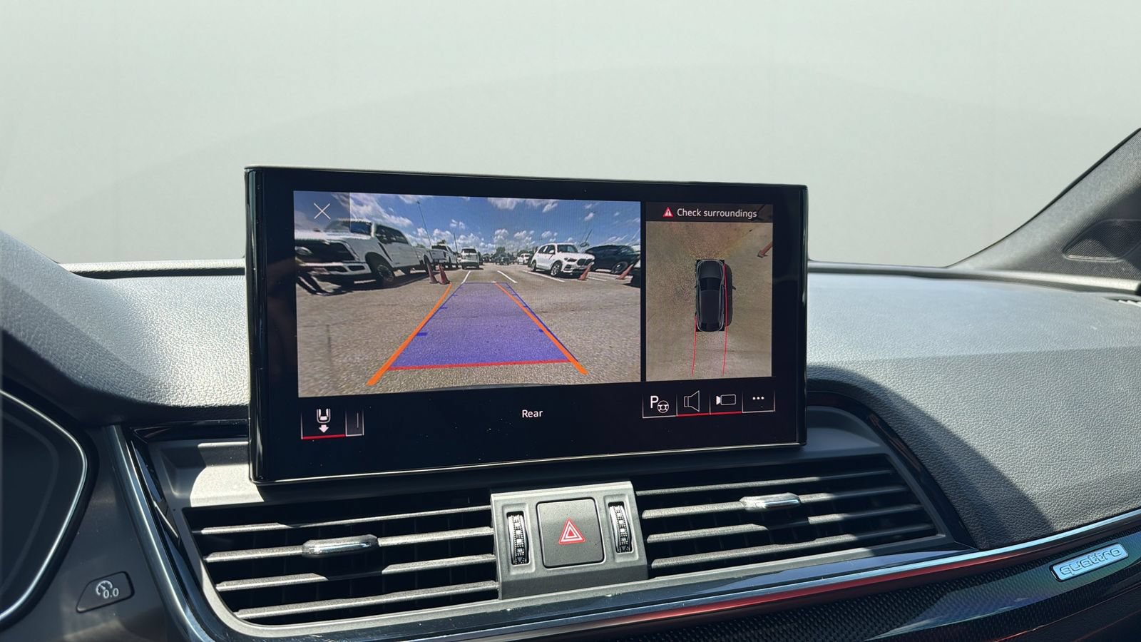 Used 2023 Audi SQ5 Prestige w/ Prestige Package AWD/4WD image 18