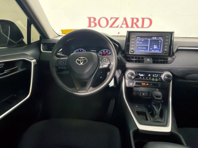 Used 2019 Toyota RAV4 LE FWD image 26