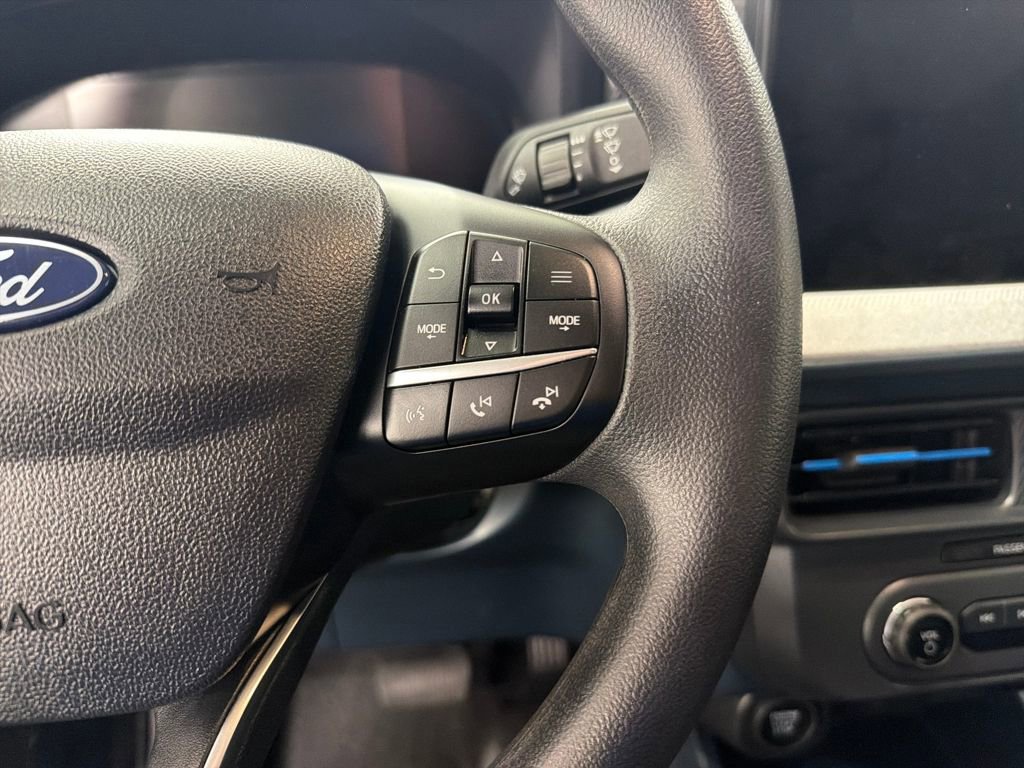 Certified 2025 Ford Maverick XLT image 21
