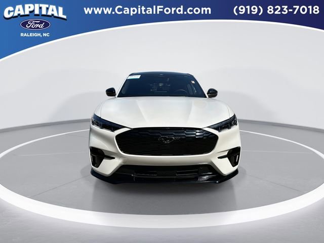 Certified 2025 Ford Mustang Mach-E GT image 9