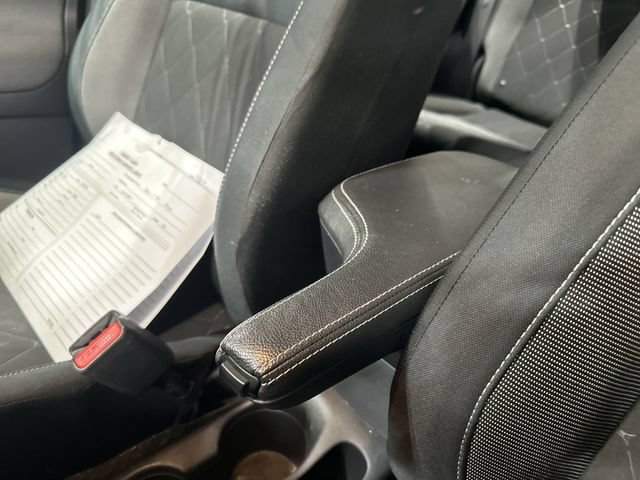 Used 2019 Nissan Kicks SV FWD image 28
