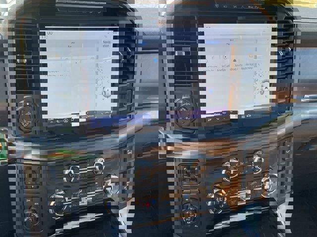 Certified 2021 Ford F150 Platinum w/ Equipment Group 701A High image 27