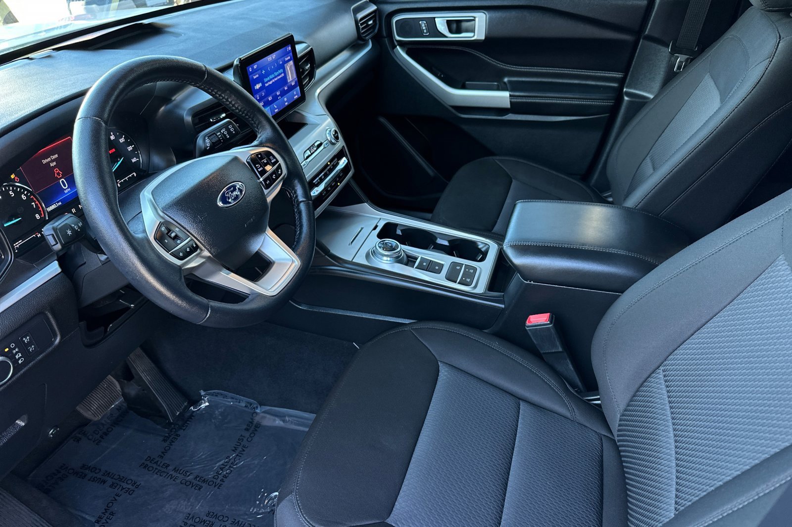 Certified 2022 Ford Explorer XLT image 9