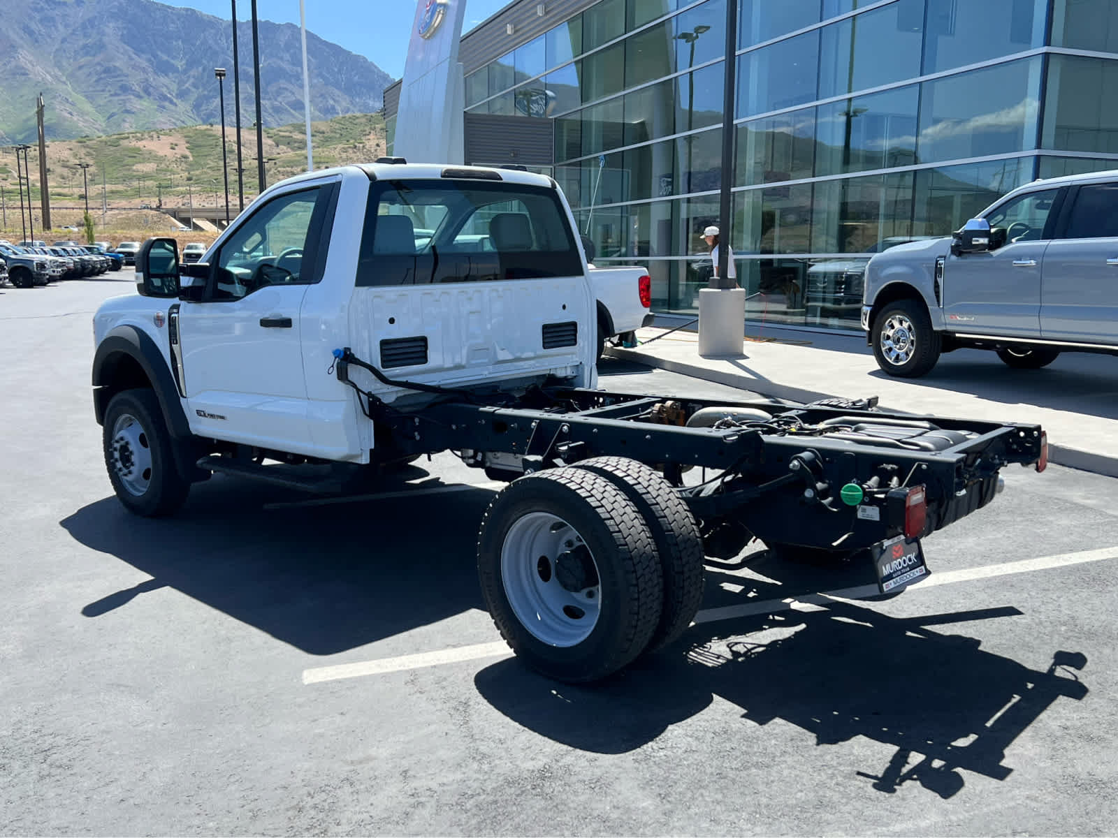 Certified 2026 Ford F550 4x4 Regular Cab Super Duty w/ XL Chrome Package image 11