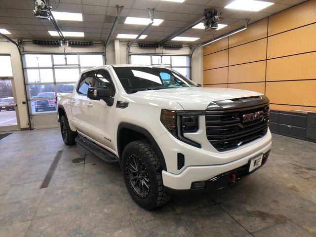 Used 2022 GMC Sierra 1500 AT4 w/ AT4 Preferred Package