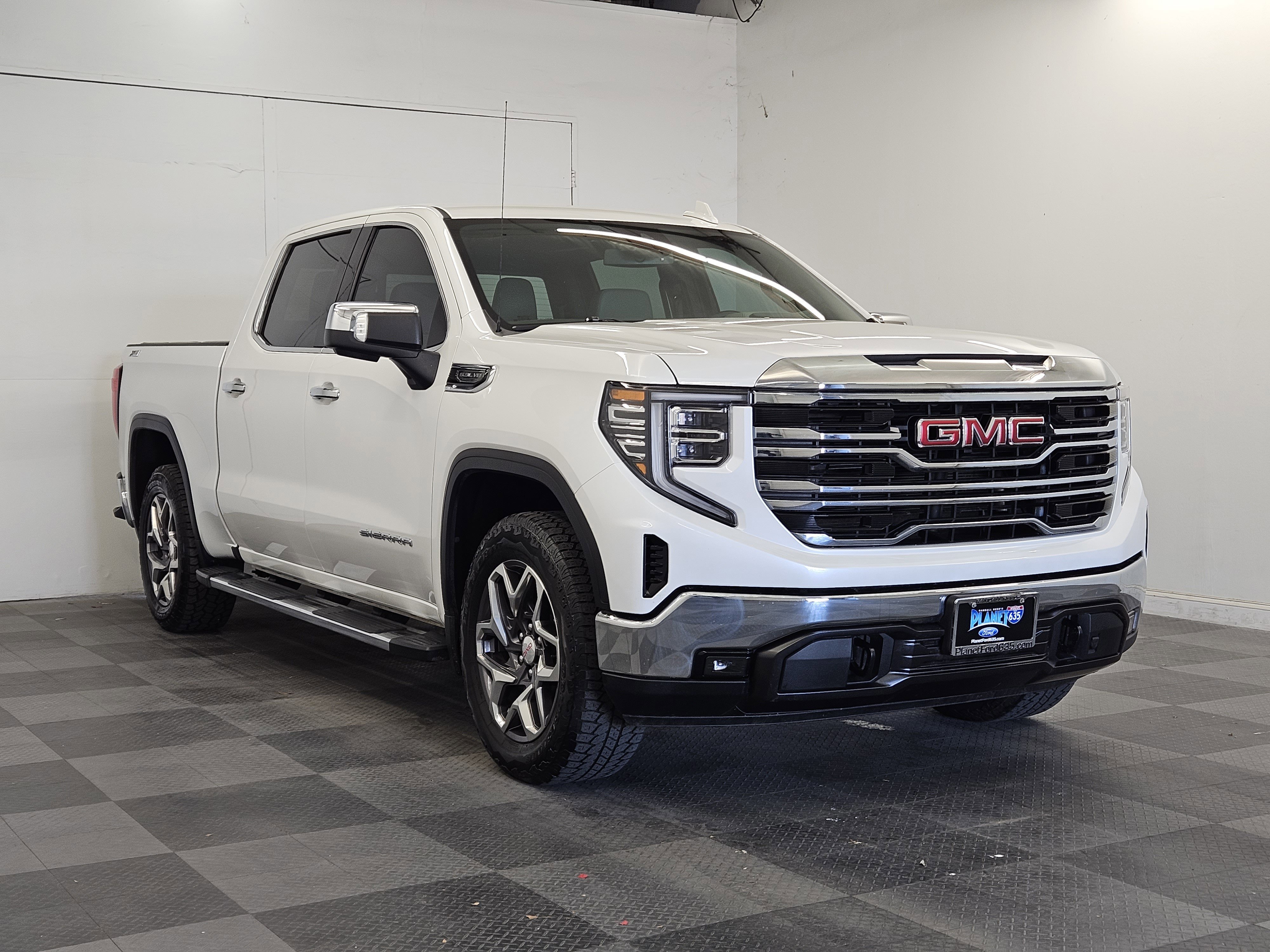 Used 2022 GMC Sierra 1500 SLT image 6
