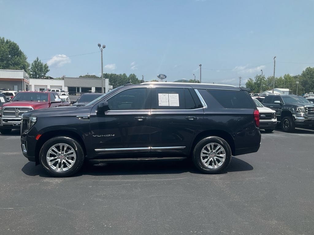 Used 2023 GMC Yukon SLT AWD/4WD image 8