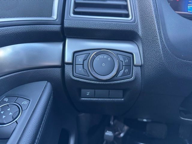 Certified 2019 Ford Explorer XLT w/ Equipment Group 201A FWD image 29