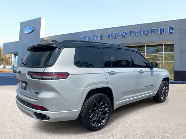 Used 2023 Jeep Grand Cherokee L Summit AWD/4WD image 6
