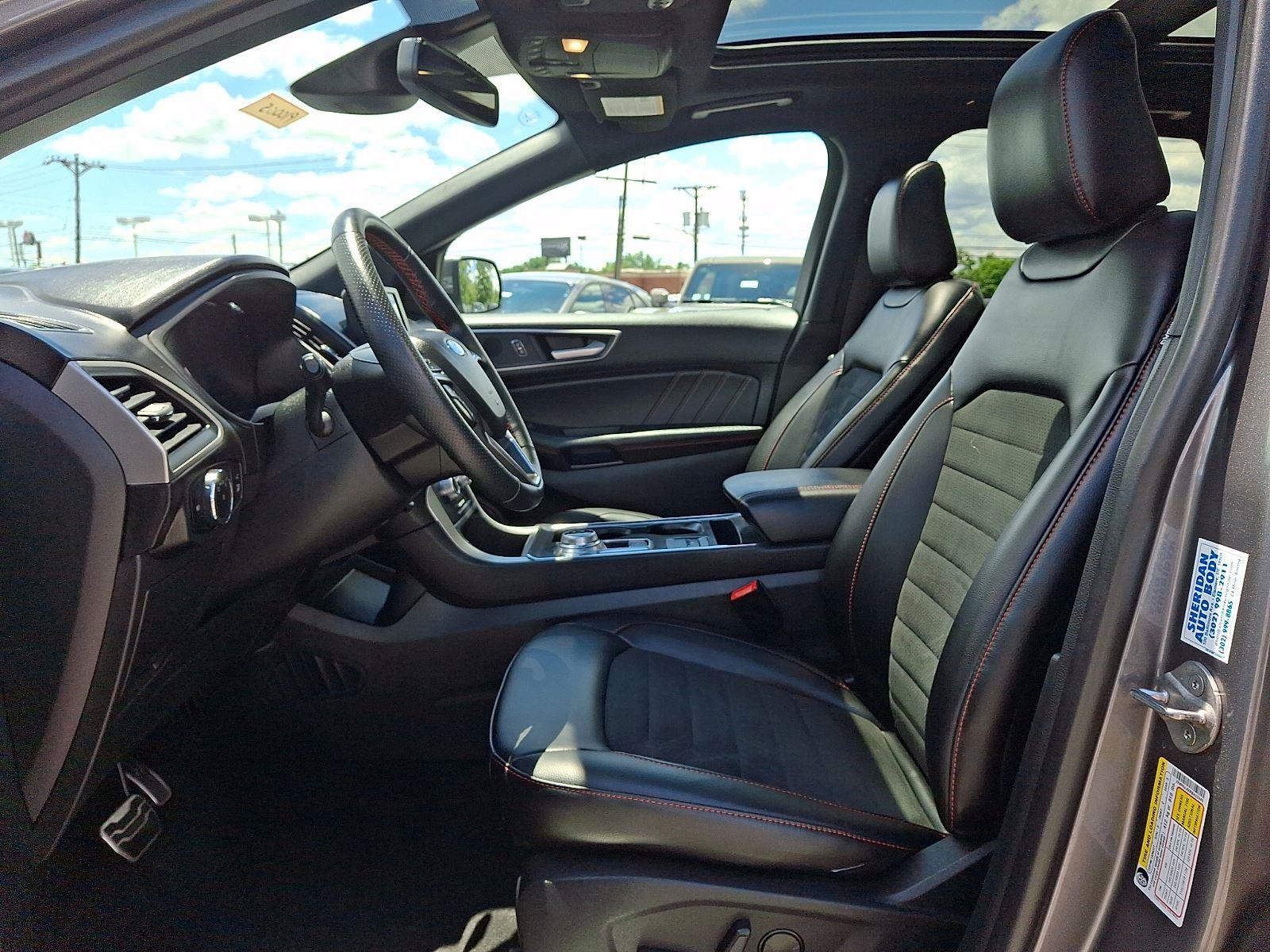 Certified 2024 Ford Edge ST-Line AWD/4WD image 10