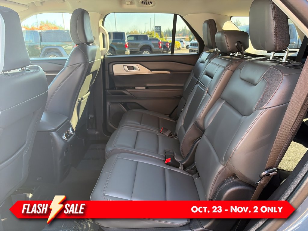 Certified 2025 Ford Explorer Active w/ Active Comfort Package AWD/4WD image 9