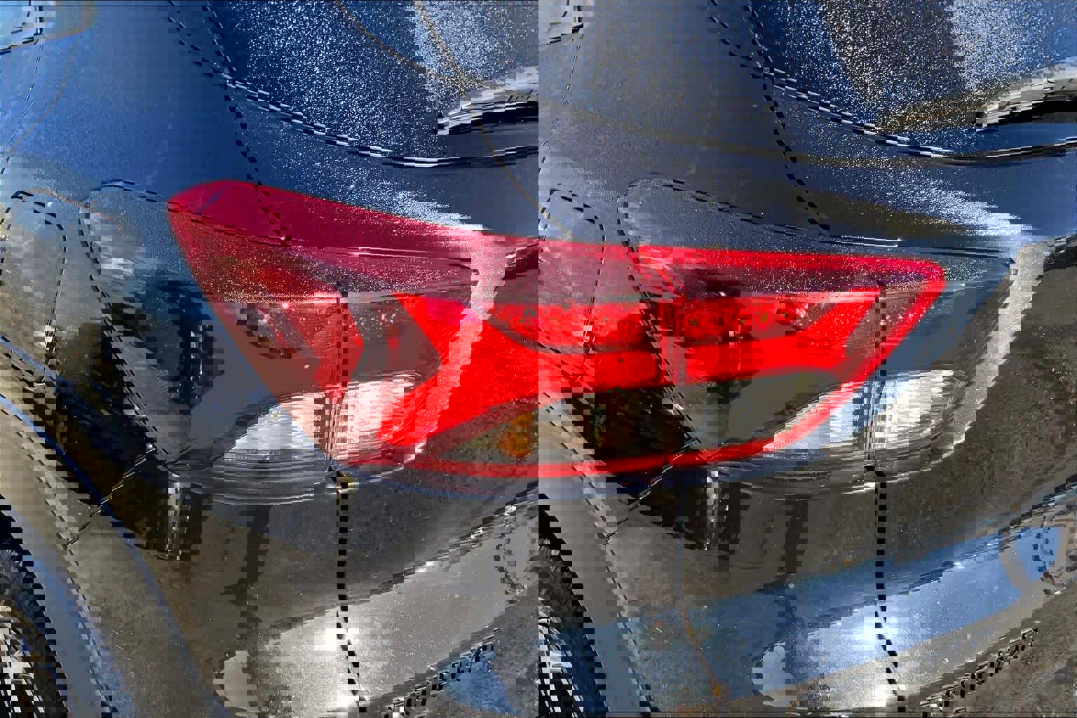 Used 2023 Chevrolet TrailBlazer RS w/ Sun and Liftgate Package image 25