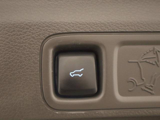 Certified 2021 Ford Expedition XLT RWD image 1
