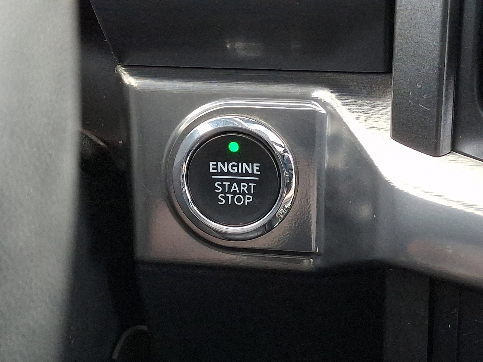 Certified 2023 Ford F150 Lariat w/ Equipment Group 502A High image 31