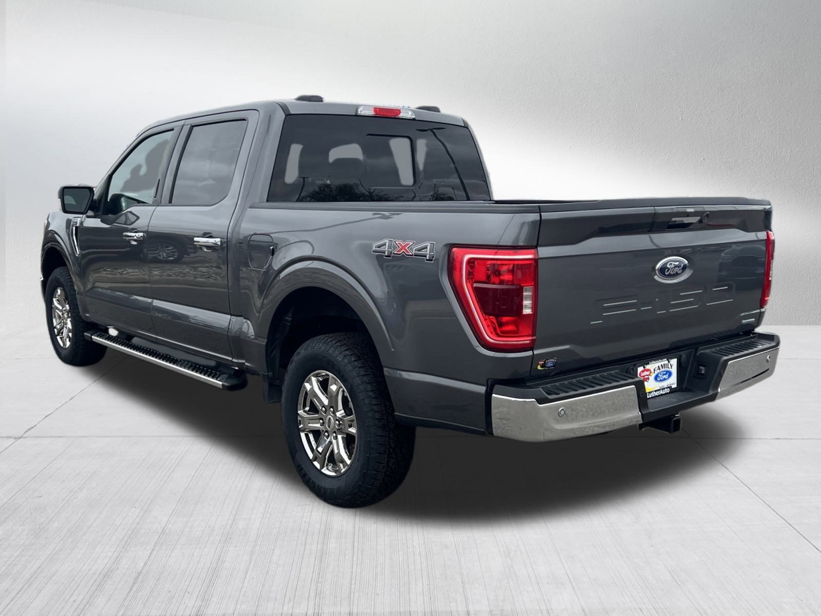 Certified 2022 Ford F150 XLT w/ Equipment Group 302A High image 3