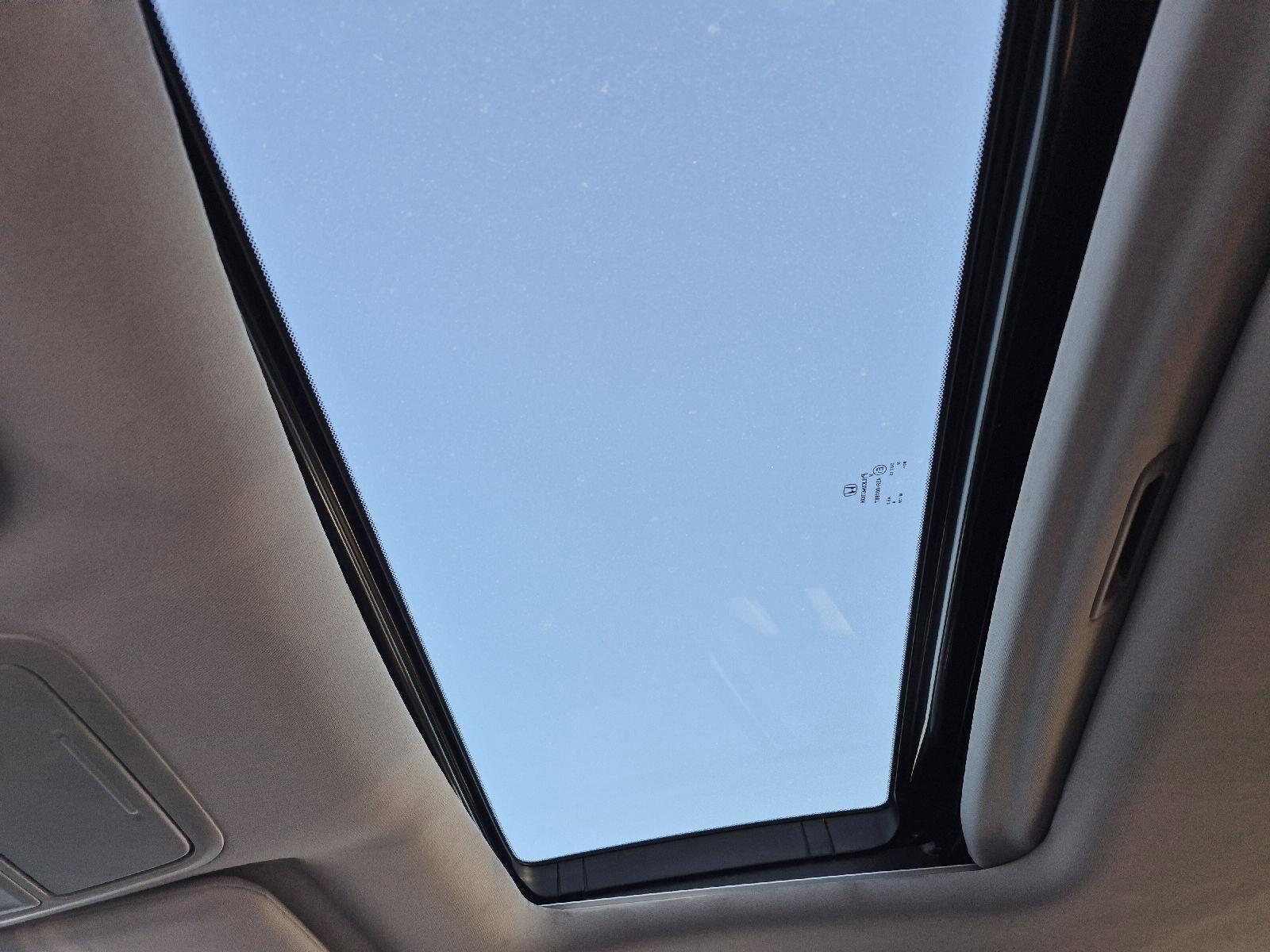 Used 2022 Honda Pilot Special Edition image 9